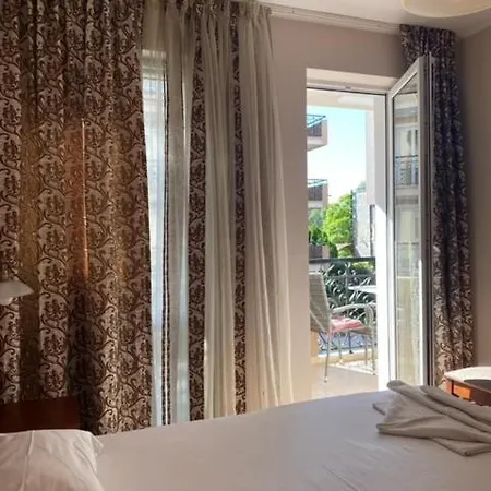 Dawn Park Deluxe Sluneční pobřeží