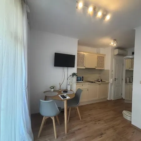 Dawn Park Deluxe Sluneční pobřeží