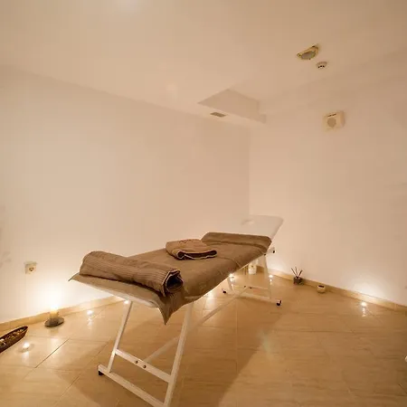 Dawn Park Deluxe 4* Sluneční pobřeží