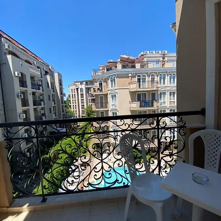 Apartmanhotel Dawn Park Deluxe Napospart