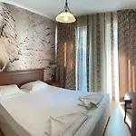 Dawn Park Deluxe Apartmanhotel