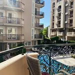 Dawn Park Deluxe Apartmanhotel Napospart