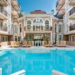 Dawn Park Deluxe Apartmanhotel 3*