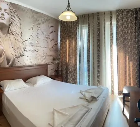 Dawn Park Deluxe Apartmanhotel