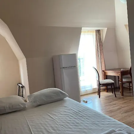 Dawn Park Deluxe Aparthotel 4*