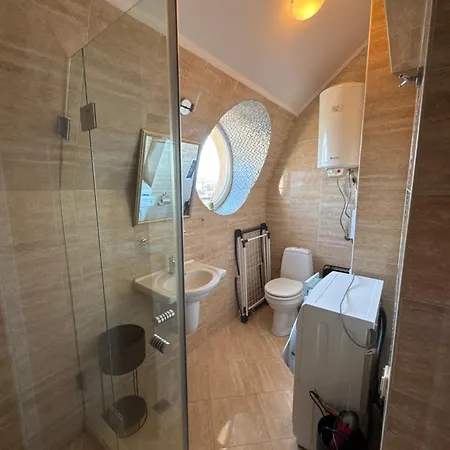 Dawn Park Deluxe סאני ביץ'