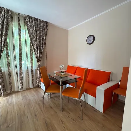 מלון דירות Dawn Park Deluxe סאני ביץ'