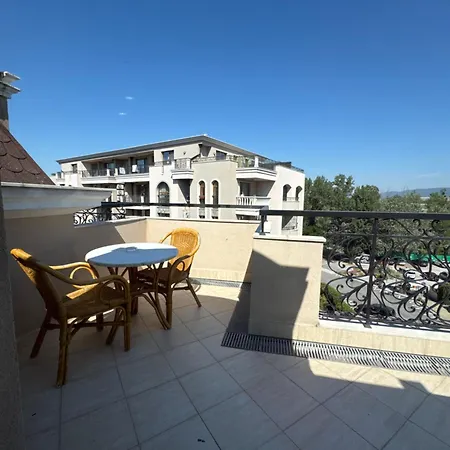 Dawn Park Deluxe Apartmanhotel