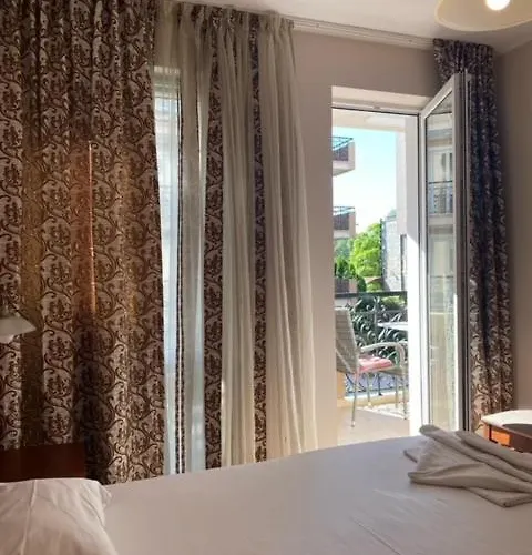 Dawn Park Deluxe Słoneczny Brzeg